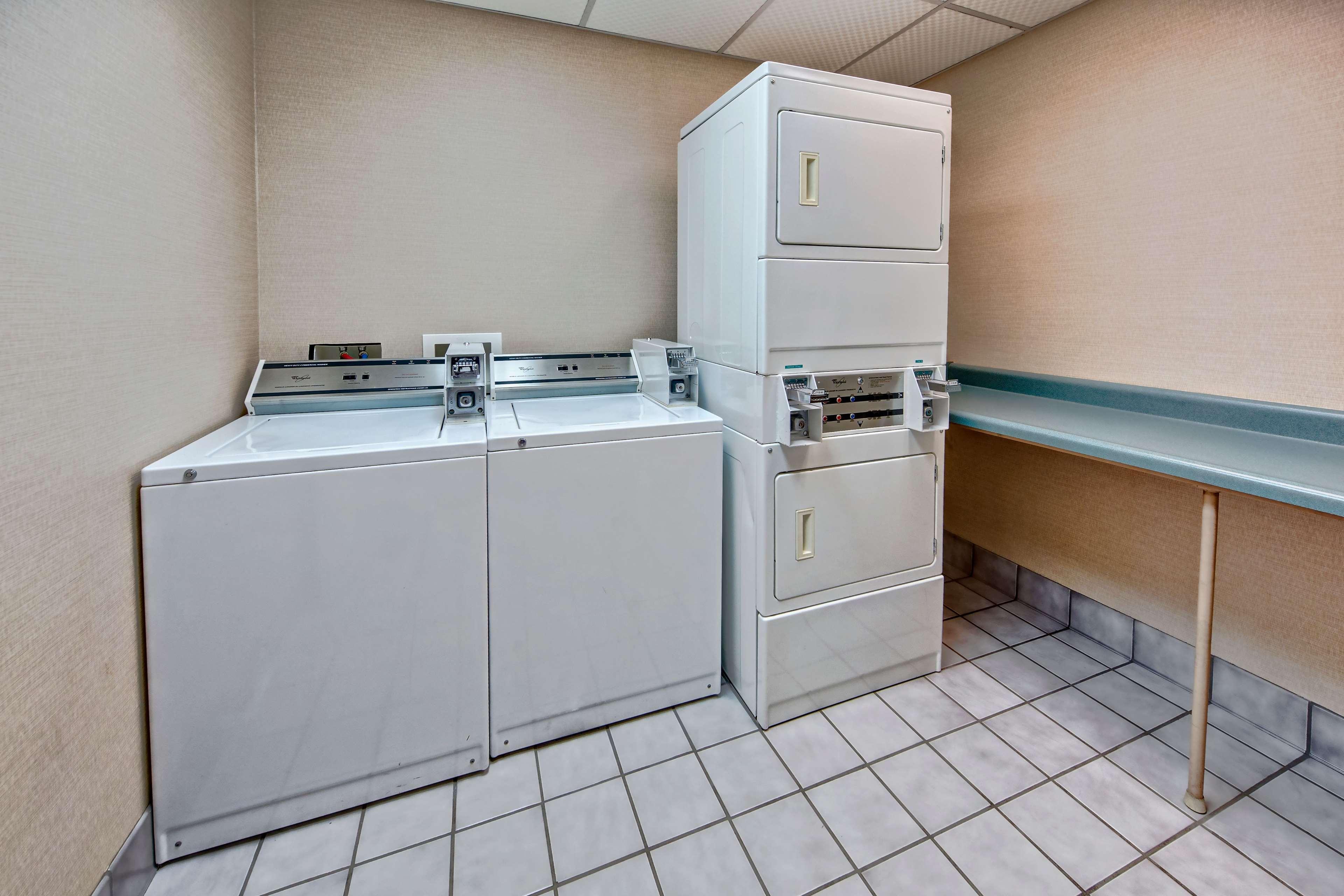 Hampton Inn By Hilton Clarksville Eksteriør billede
