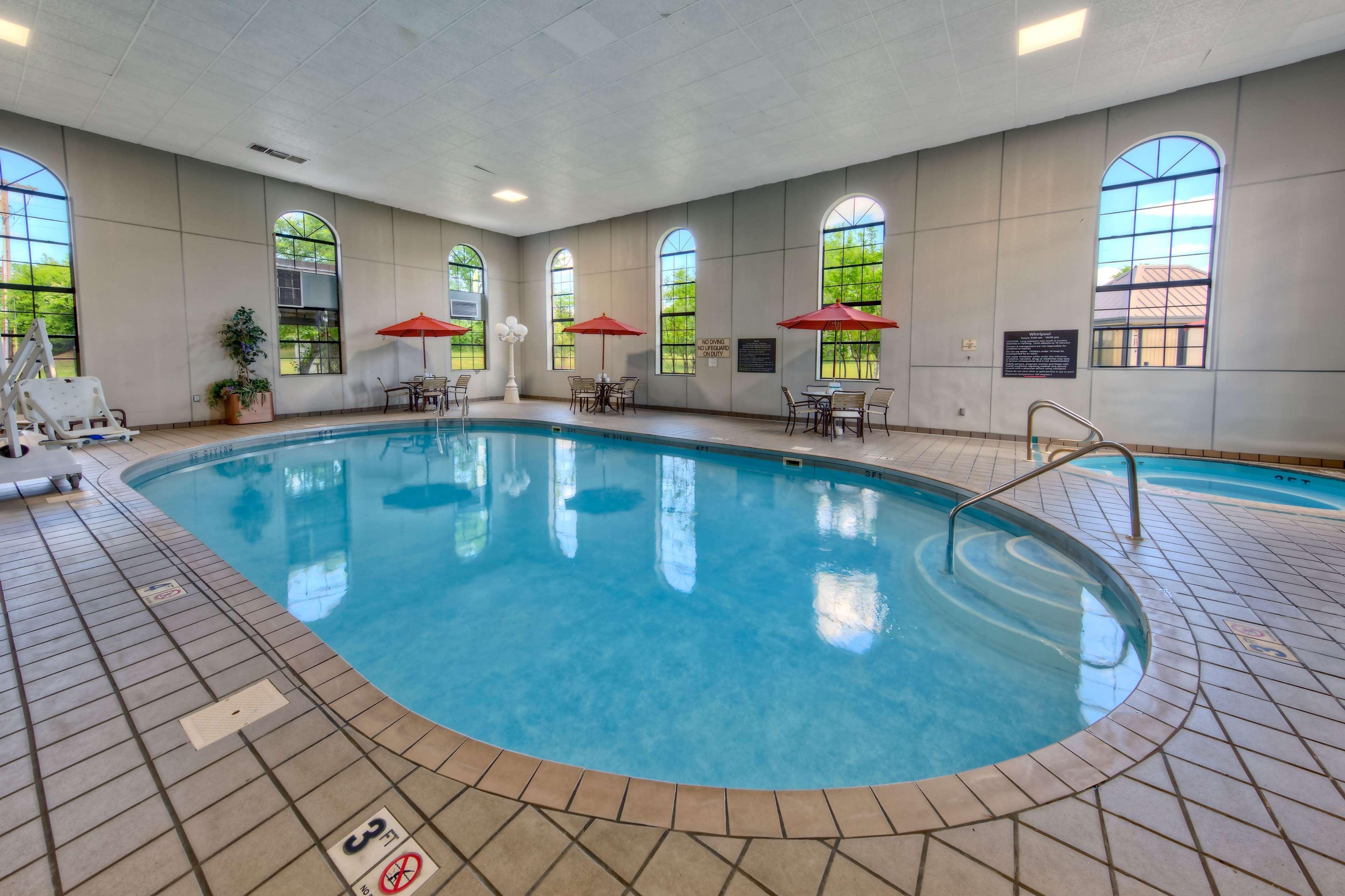 Hampton Inn By Hilton Clarksville Eksteriør billede
